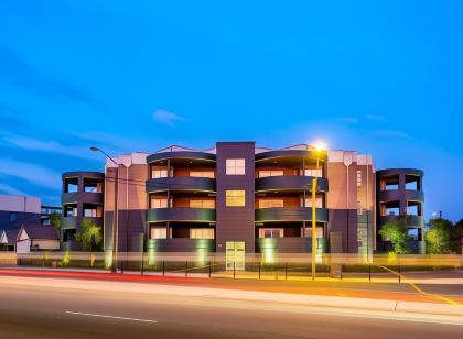 Sydney Airport Suites