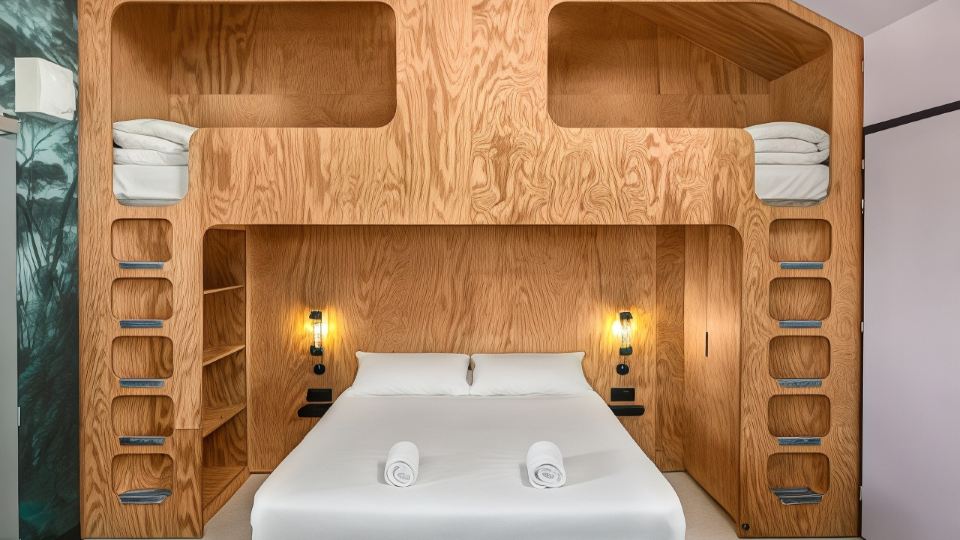 Eklo Hotels Bordeaux City Center Bastide