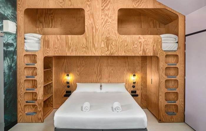 Eklo Hotels Bordeaux City Center Bastide