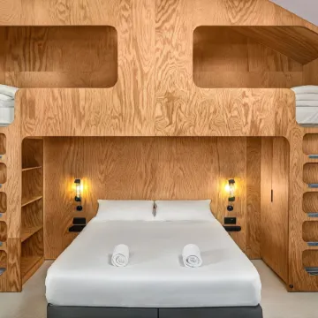 Eklo Hotels Bordeaux City Center Bastide
