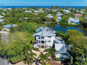 Anna Maria Beach Serenity