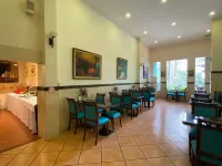 S79 Vuon Saigon Hotel & Spa Hoteles cerca de Distrito 10