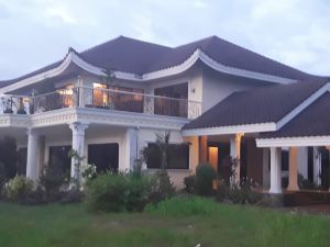 Verano Guest House Bohol
