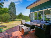 The Source, Otways Hotels in Skenes Creek