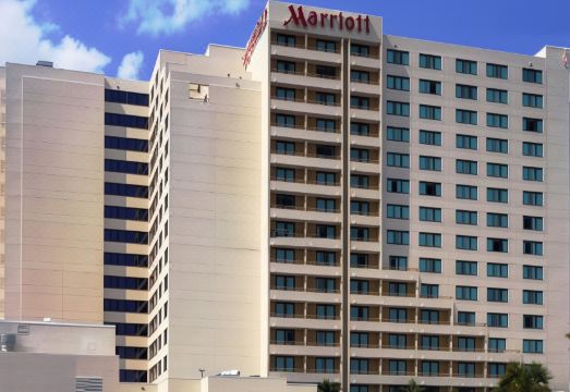 4. 포트 로더데일 ..