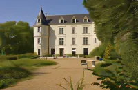 Chateau de Chissay, hôtel de Charme prés de Chenonceau et le Zoo de Beauval Hotels in Chenonceaux