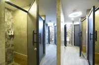 Koko Party Hostel 18-40