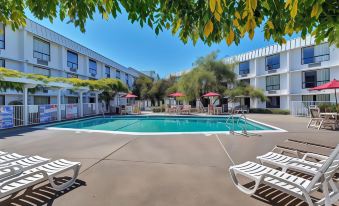 Motel 6 Belmont, CA - San Francisco - Redwood City