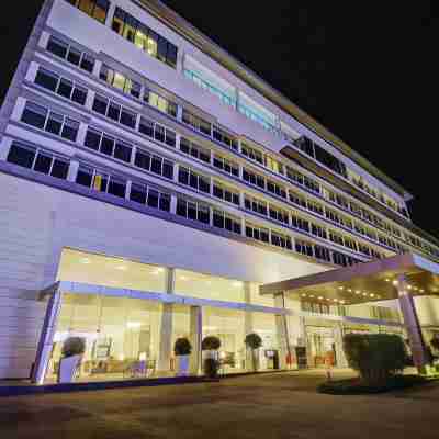 Vivanta Pune, Hinjawadi Hotel Exterior