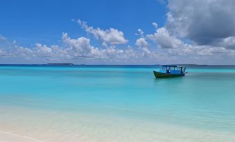 Dhonfulhafi Beach View