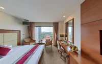 Le Indochina Hotel Hotels near Đại Lý Nhung Chỉ - Chăn Ga Gối Đệm Kim Cương