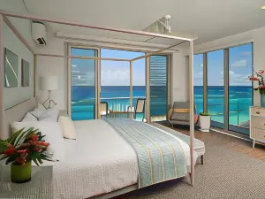 Azura Bermuda