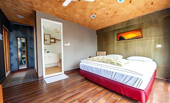 Mahalo B&B