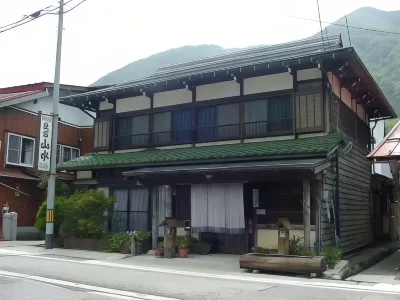 Iteyu Sansui Hotels near Shirakawa-go