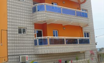 Welcome to Our Lovely 3-Bed Apartment in Abidjan