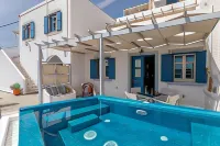 Vira Vivere Houses Hotels in Мілос