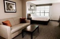 Wingate by Wyndham Chantilly / Dulles Airport Hotels near KO Distilling