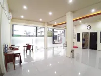 RedDoorz Syariah Near Transmart Jambi 2
