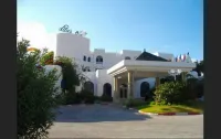 Hotel Menara