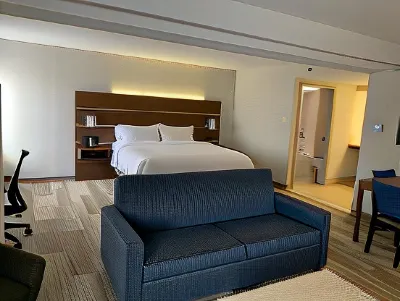 Holiday Inn Express Voorhees - MT. Laurel Hotels in Echelon