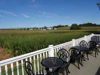 Amish Country Motel - 2-Star