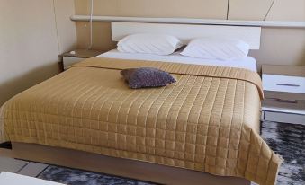 Beryozka Hotel