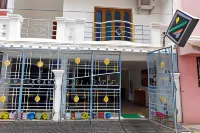 Sunflower Villa