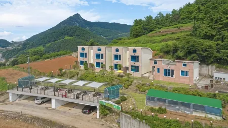 Namhae Healing Time Pension