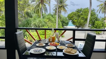 Sunset Beach Stay at Mathiveri Отели в г. Mathiveri