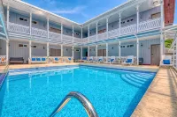 Swans Cay Hotel - piscina