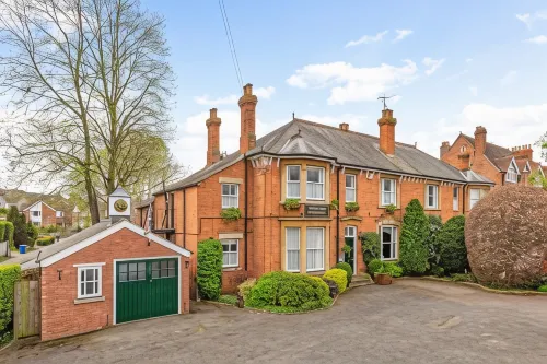 Banbury Cross B&B Hotels in Banbury