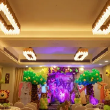 Hotel Supreme Heritage