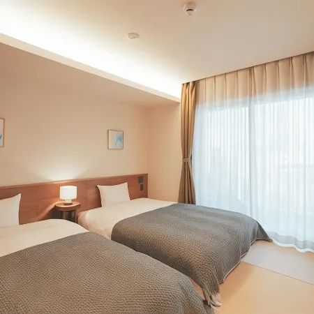 LAZULI Hiroshima Hotel and Lounge