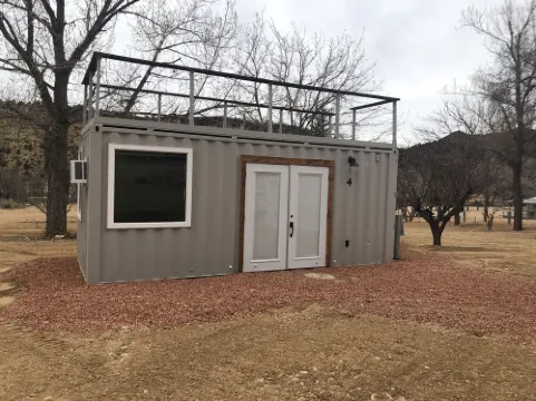 Mini farmhouse style container Homes #1