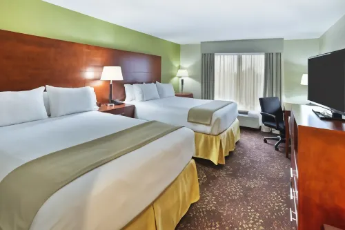 Holiday Inn Express & Suites Frankenmuth Hotel a Birch Run