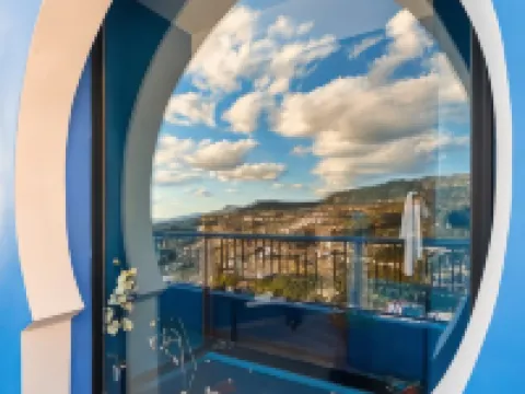 TAJ CHEFCHAOUEN Luxury Hotel and Spa = タージ シェフシャウエン ラグジュアリー ホテル アンド スパ シェフシャウエンのホテル