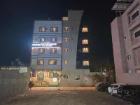 Hotel Garuda Executive Latur - parking