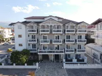 Comfort Zefyros Hotels near Nei Pori Beach