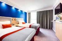 Holiday Inn Express London - Stansted Airport Hotels in Stansted