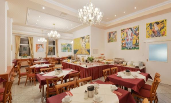 Garten- Und Kunsthotel Gabriel City