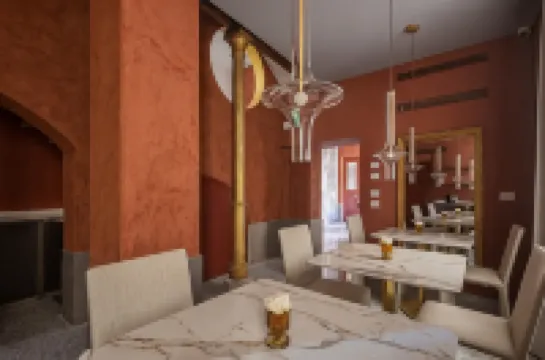 닌페아 럭셔리 스위트  호텔