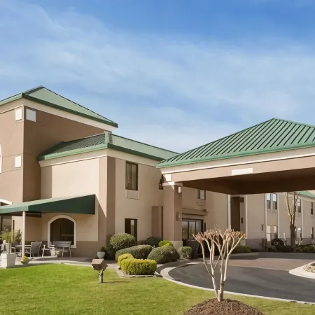 Spark by Hilton Spring Lake Fayetteville
