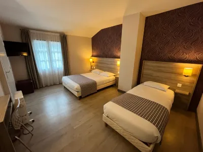 Logis Hôtel le Saint Georges Hôtels à : Vivonne