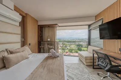 Epic Suites x Ahead