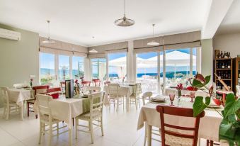 Villa Stefanija Small Boutique Hotel&Restaurant