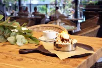 Mantra Club Croc - breakfast