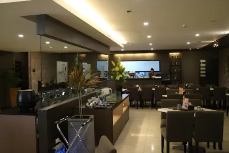 GT Hotel Iloilo Отели рядом с достопримечательностью «Траппист Монастери»