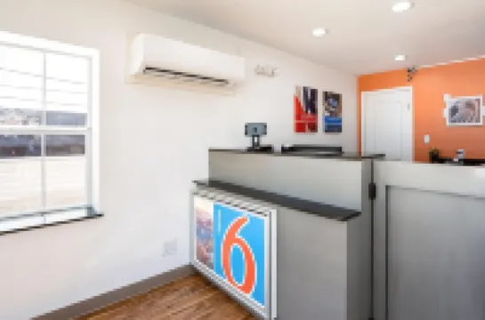 德克薩斯奧德薩6號汽車旅館- 第二街