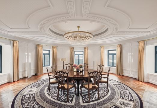 The Dolder Grand 호텔의 고급스러운 스파 또는 수영장 시설