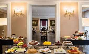 Ambasciatori Place Hotel